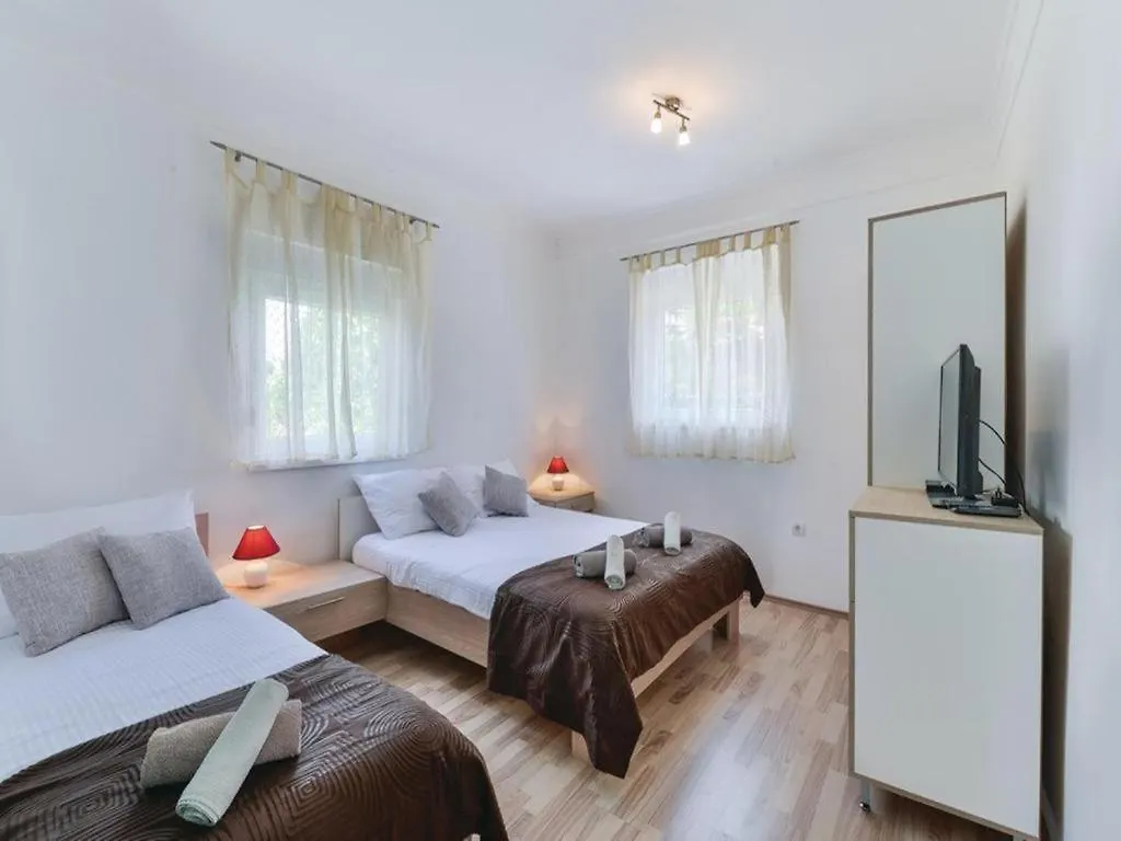 Villa 'Gega' Xxl Zadar